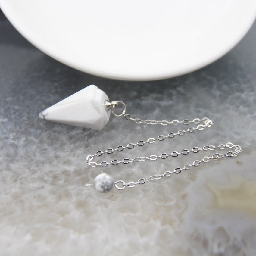 Natural Quartz Reiki Healing Pendulum,for Dowsing Spiritual Divination Cone Crystal Quartz Pendulos Small Size Necklace Jewelry - my-magic-mirror