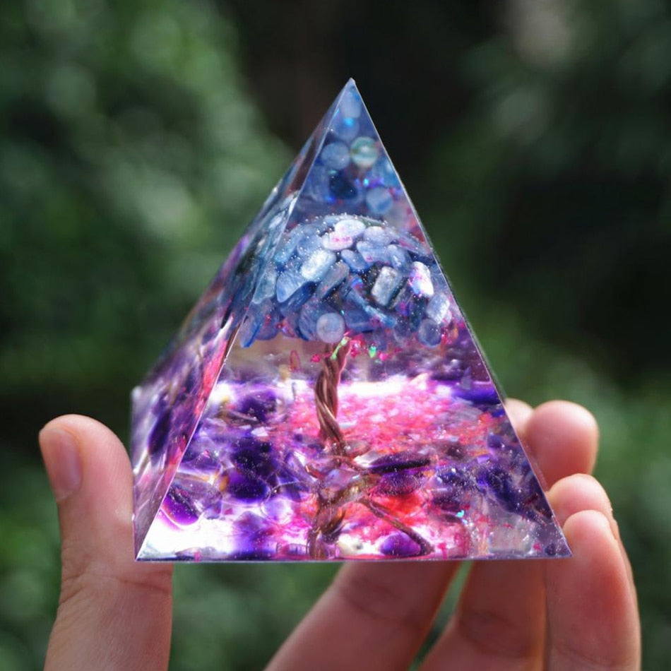 Energy Generator Orgone Pyramid Amethyst Peridot Healing Natural Crystal Reiki Chakra Generator Orgonite Pyramid Meditation Tool