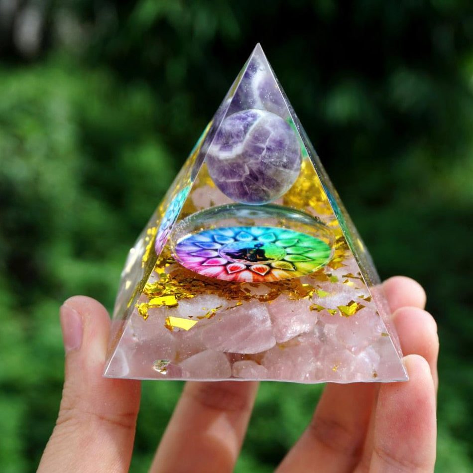 Energy Generator Orgone Pyramid Amethyst Peridot Healing Natural Crystal Reiki Chakra Generator Orgonite Pyramid Meditation Tool