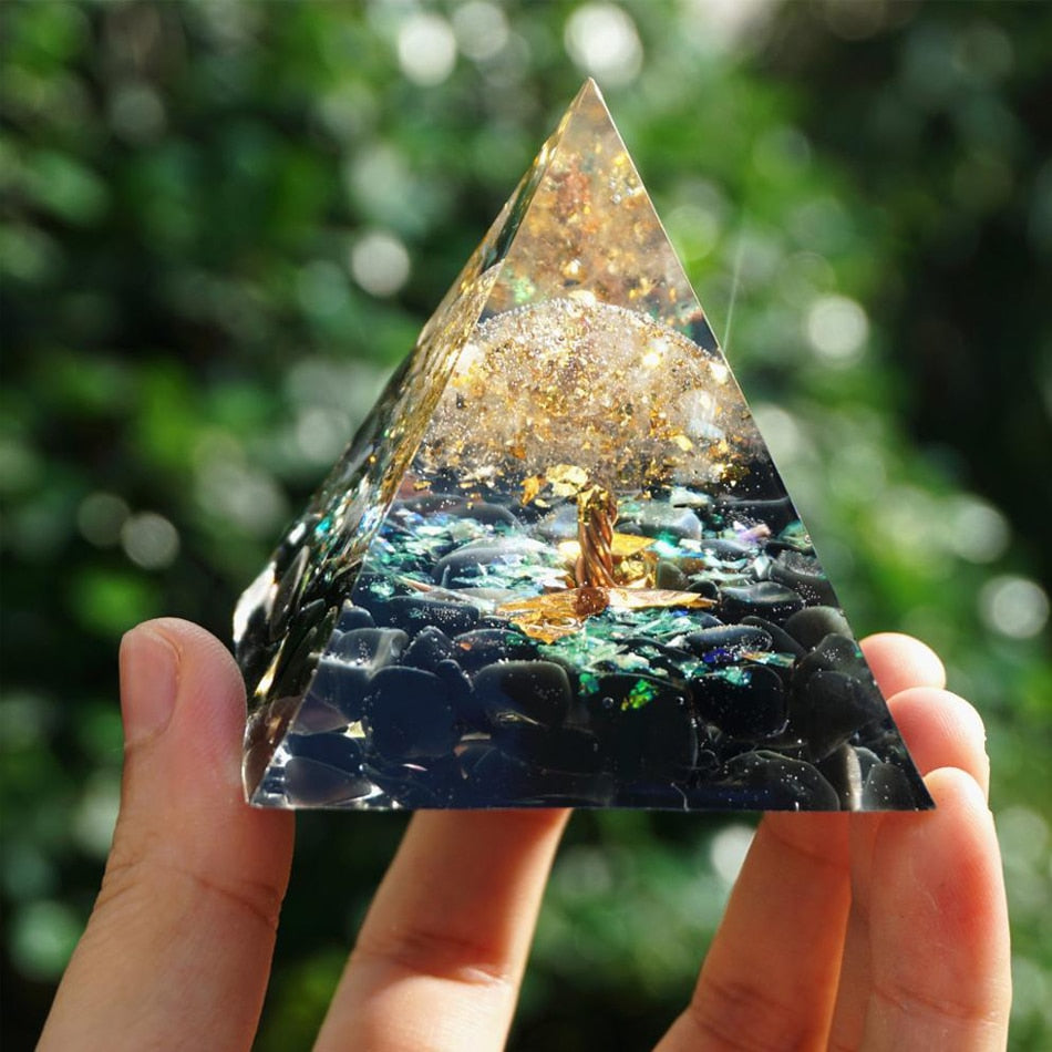 Energy Generator Orgone Pyramid Amethyst Peridot Healing Natural Crystal Reiki Chakra Generator Orgonite Pyramid Meditation Tool