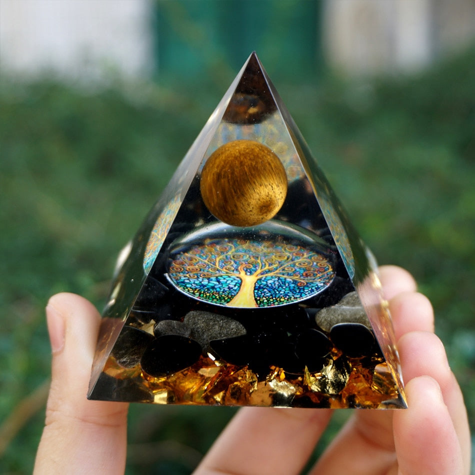 Energy Generator Orgone Pyramid Amethyst Peridot Healing Natural Crystal Reiki Chakra Generator Orgonite Pyramid Meditation Tool