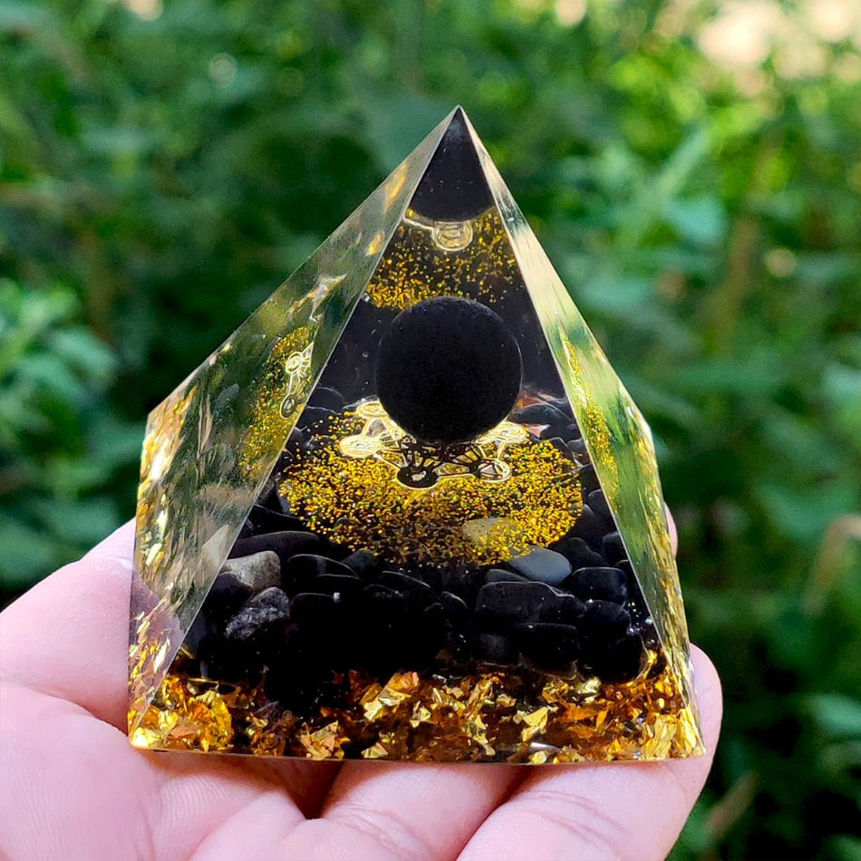 Energy Generator Orgone Pyramid Amethyst Peridot Healing Natural Crystal Reiki Chakra Generator Orgonite Pyramid Meditation Tool