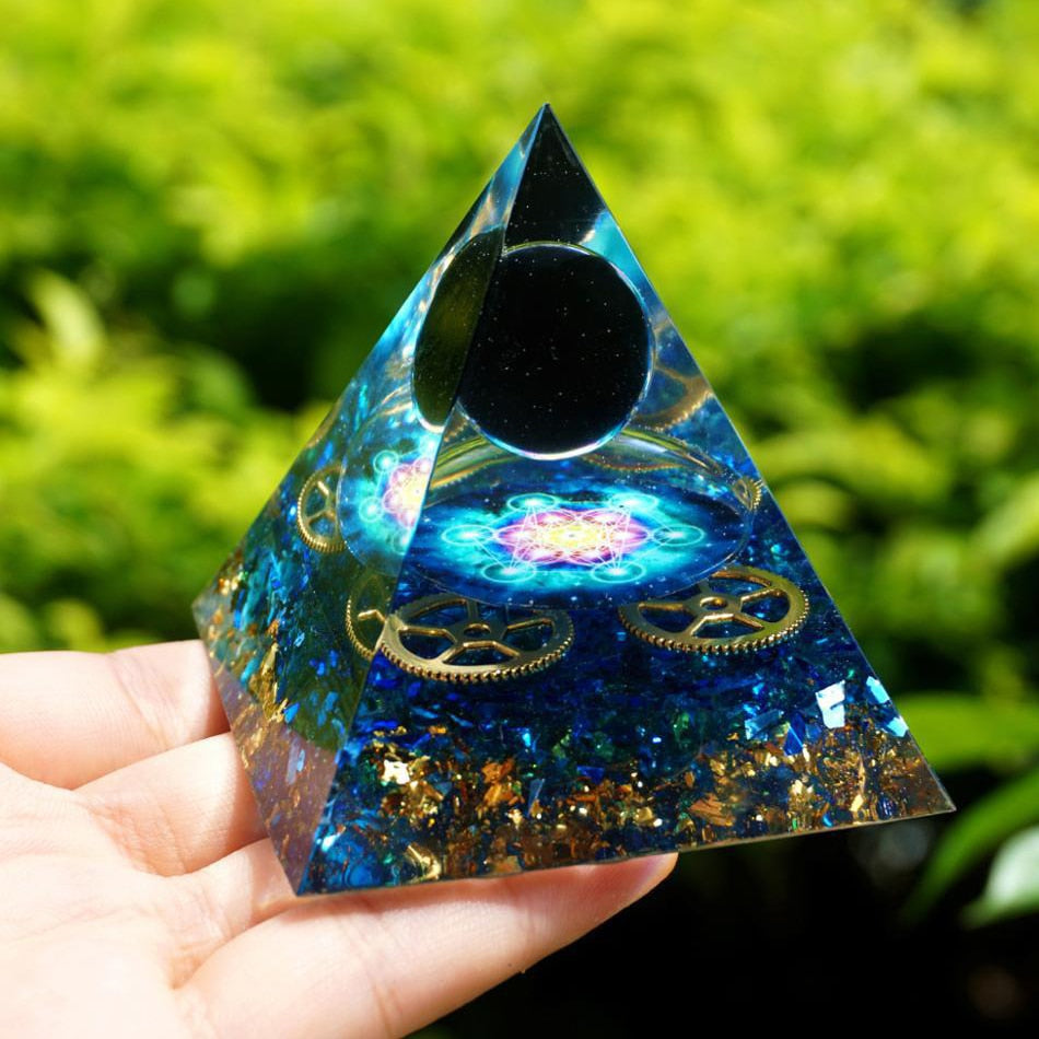 Energy Generator Orgone Pyramid Amethyst Peridot Healing Natural Crystal Reiki Chakra Generator Orgonite Pyramid Meditation Tool