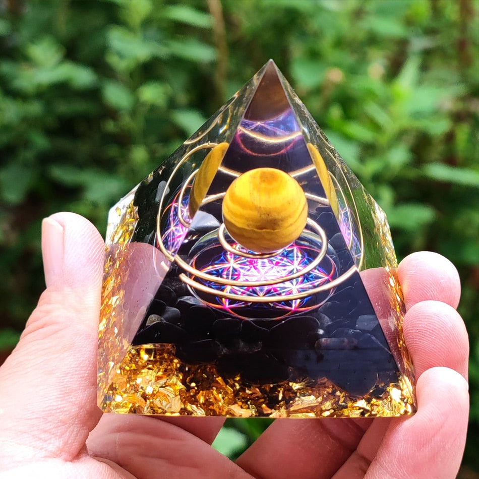 Energy Generator Orgone Pyramid Amethyst Peridot Healing Natural Crystal Reiki Chakra Generator Orgonite Pyramid Meditation Tool